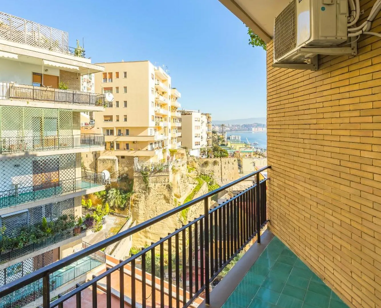 Cahouse Accogliete Appartamento Sul Golfo Naples Apartment