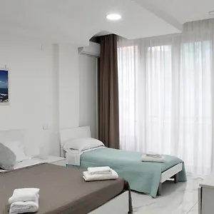  Bed and Breakfast Central 137