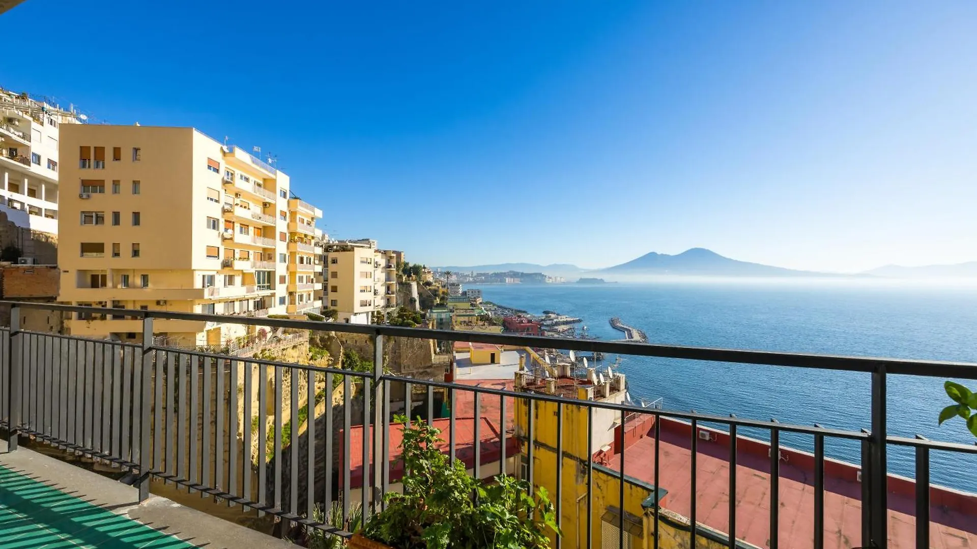 Cahouse Accogliete Appartamento Sul Golfo Naples 0*,